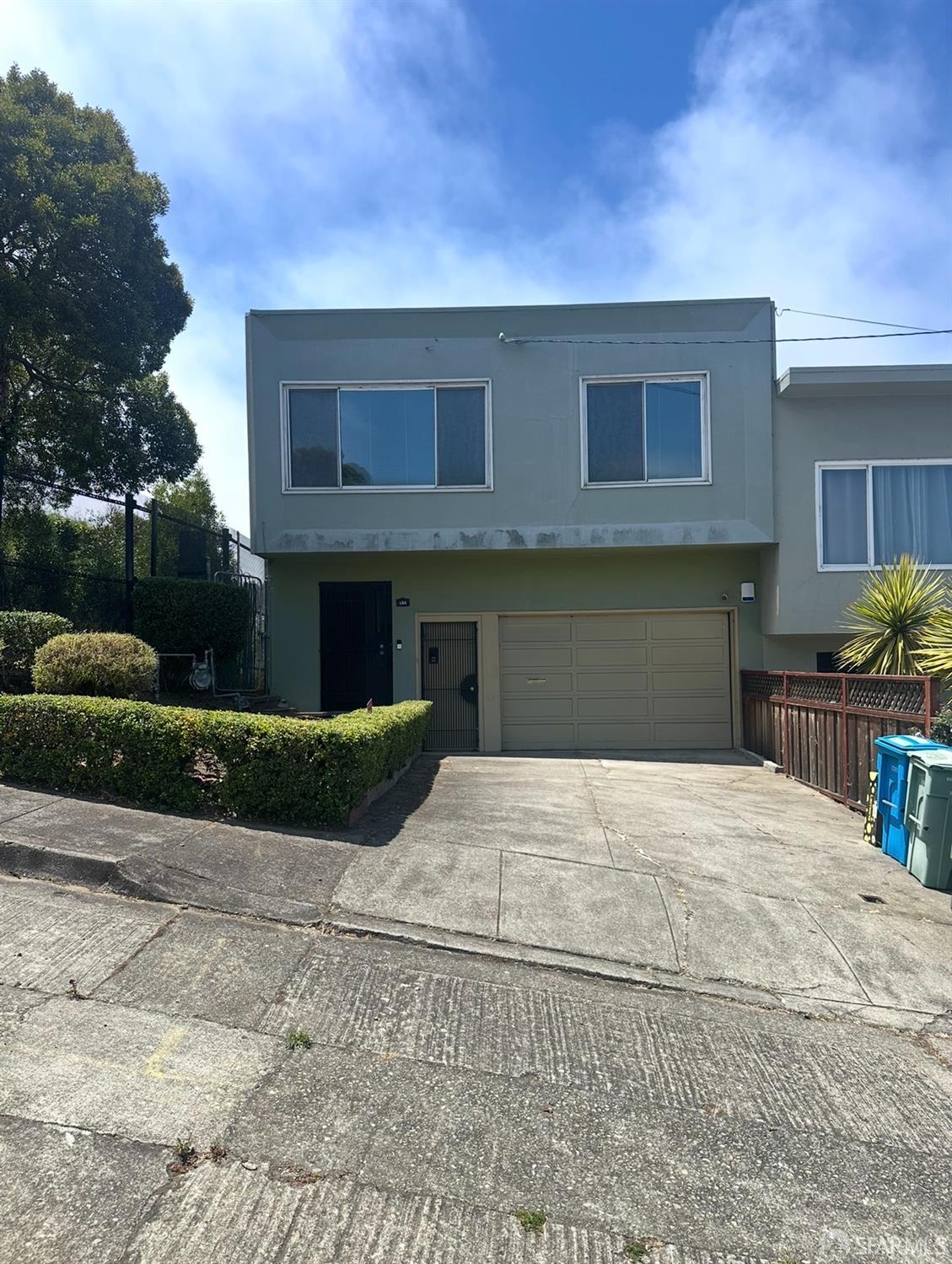 104 Charter Oak Avenue, San Francisco
