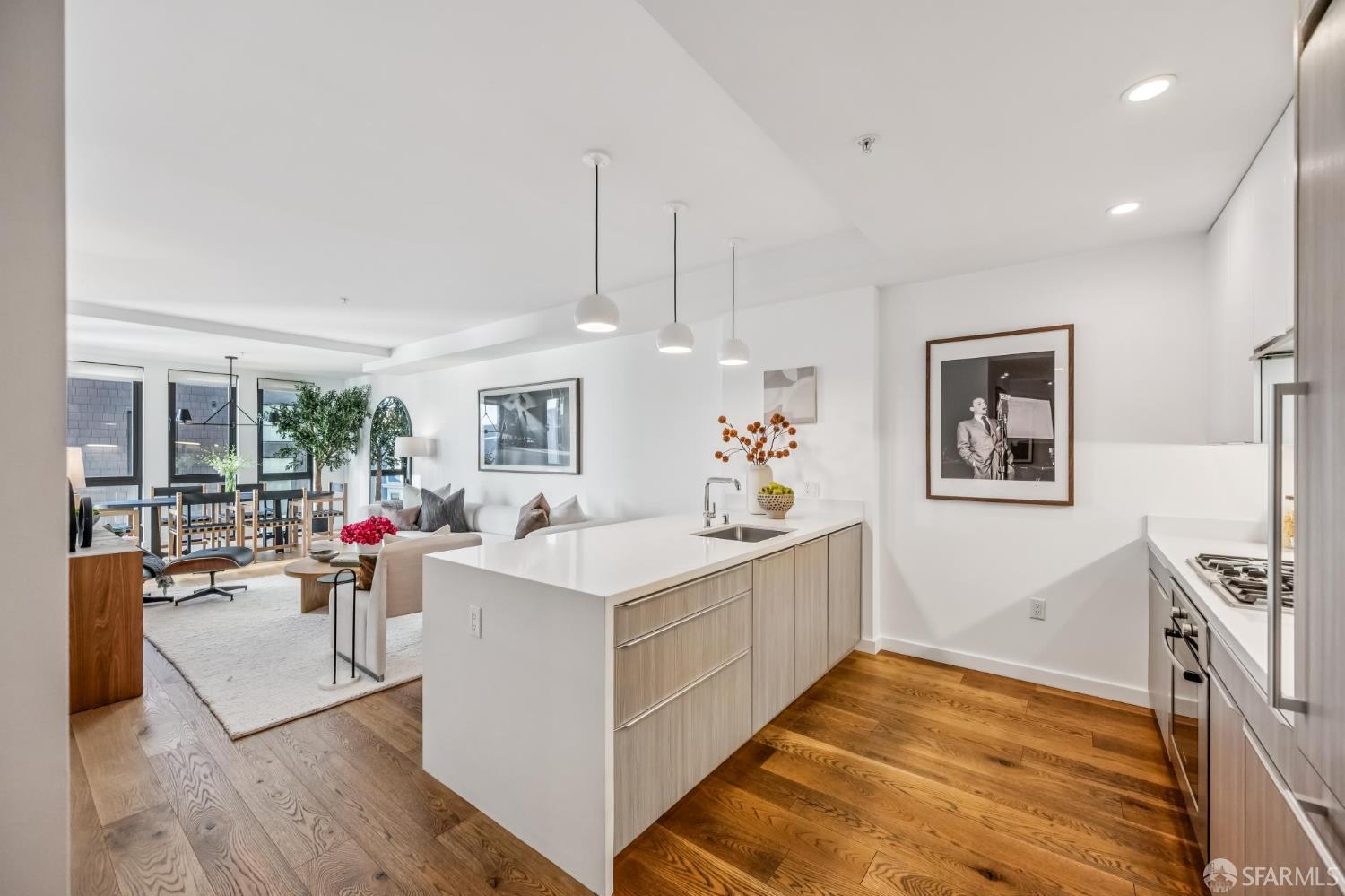 300 Ivy Street #304 - Photo 2