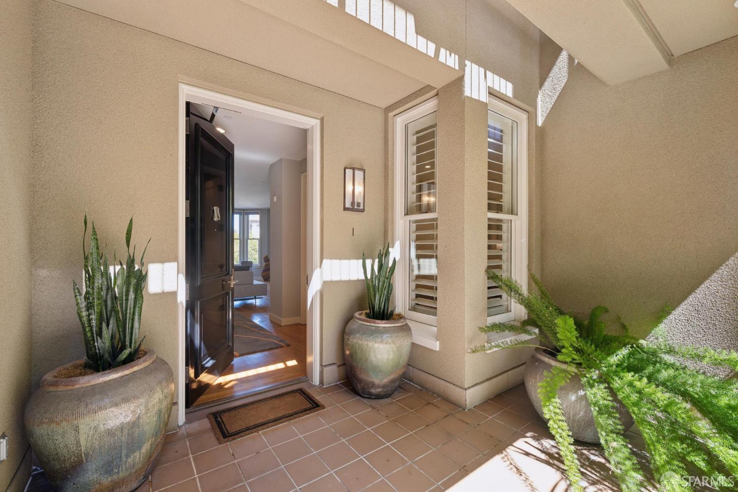 955 Green Street #1 - Photo 2