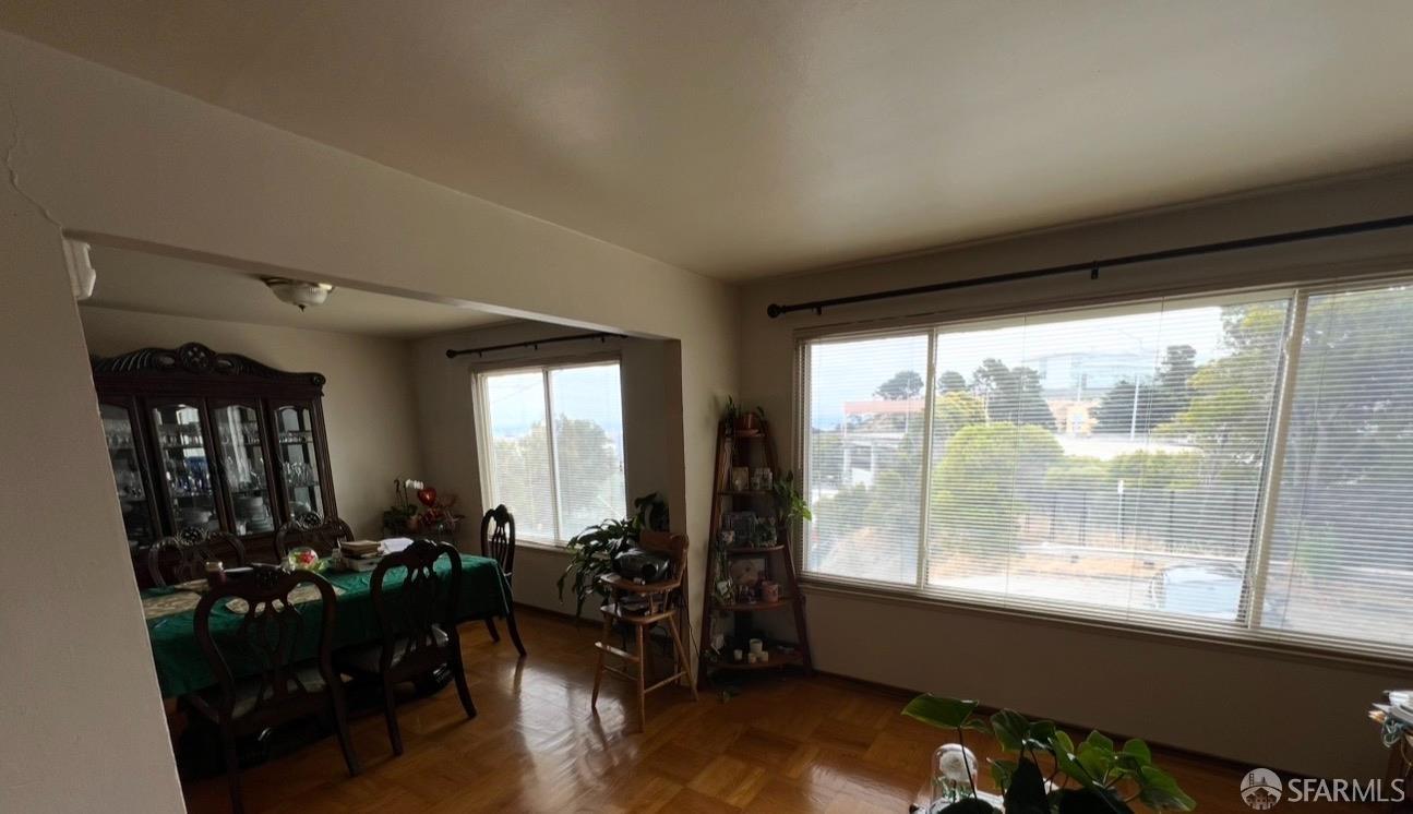 104 Charter Oak Avenue - Photo 4