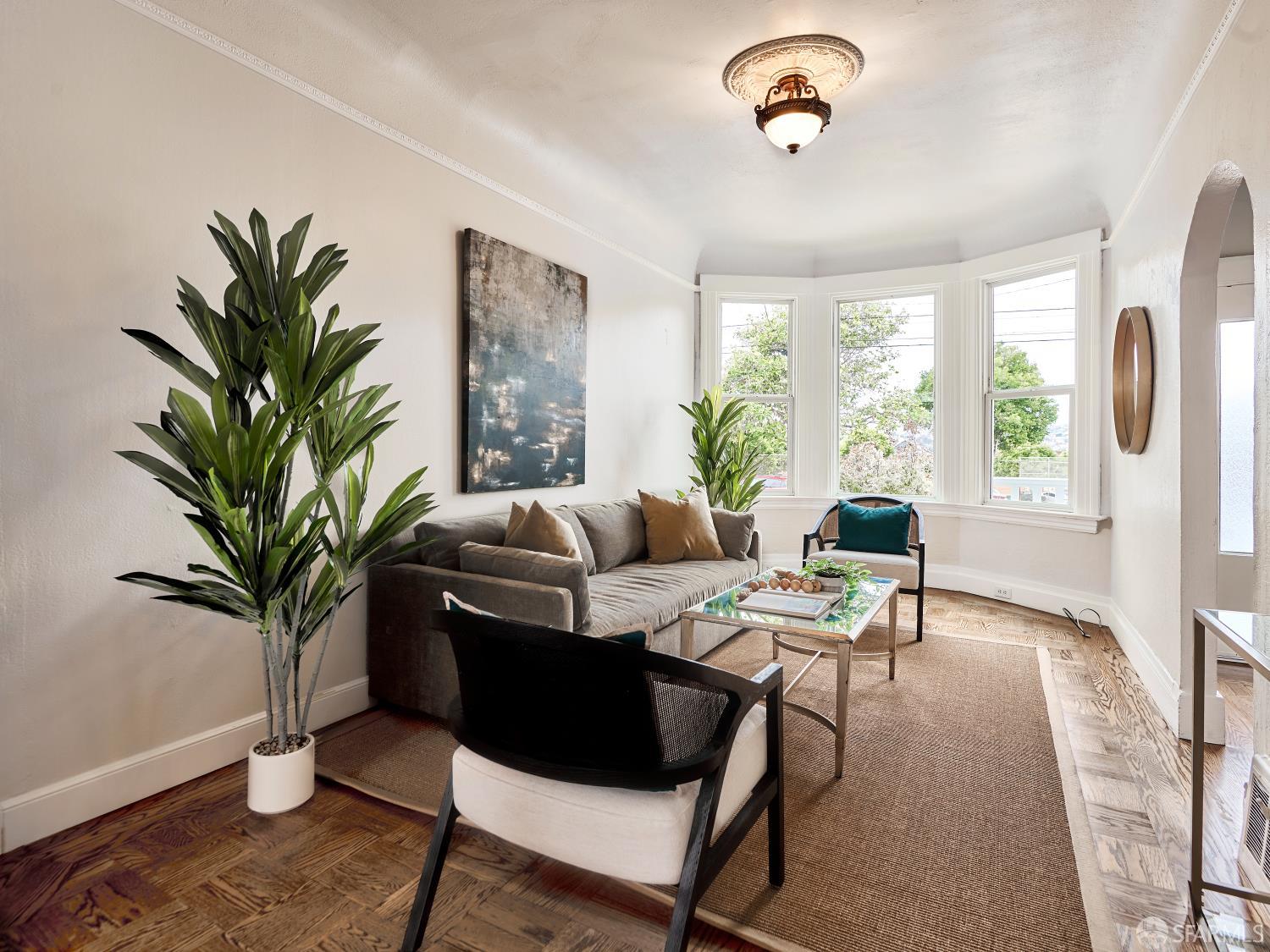 559 Edinburgh Street - Photo 3