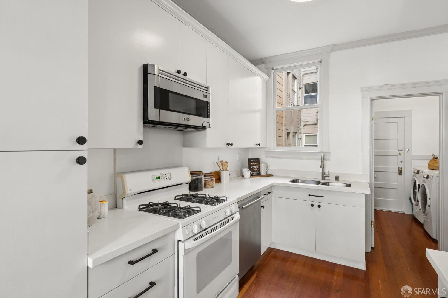1405 Greenwich Street #1 - Photo 5