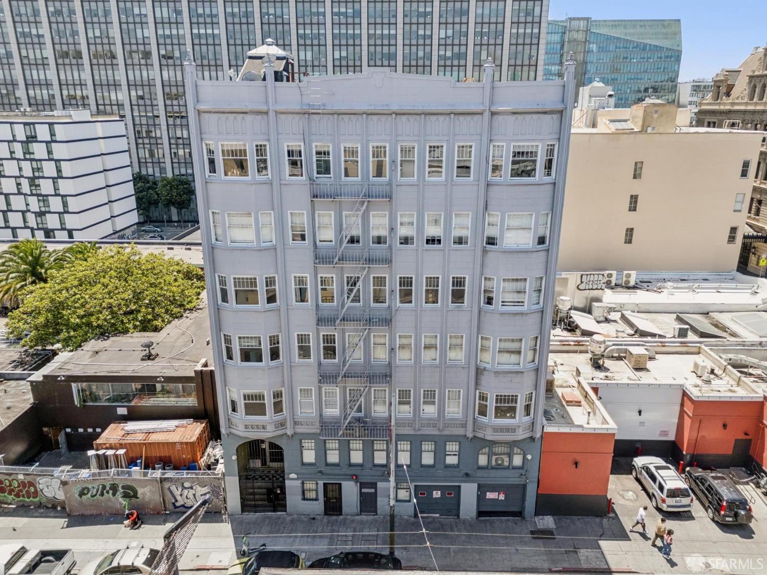 665 Eddy Street - Main photo
