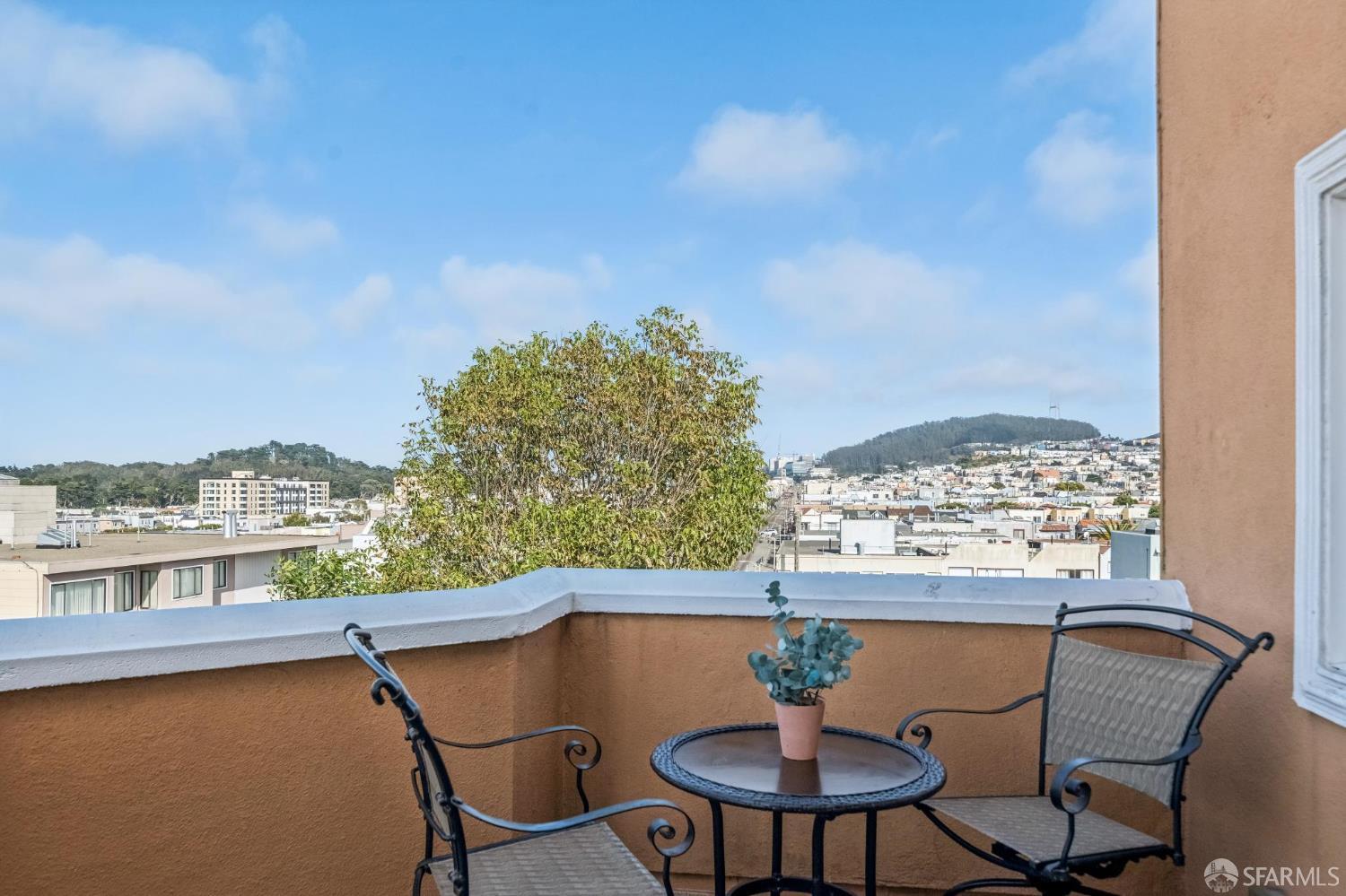 1408 31st Avenue #405 - Photo 3