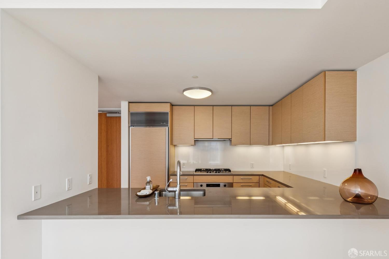301 Mission Street #23H - Photo 4