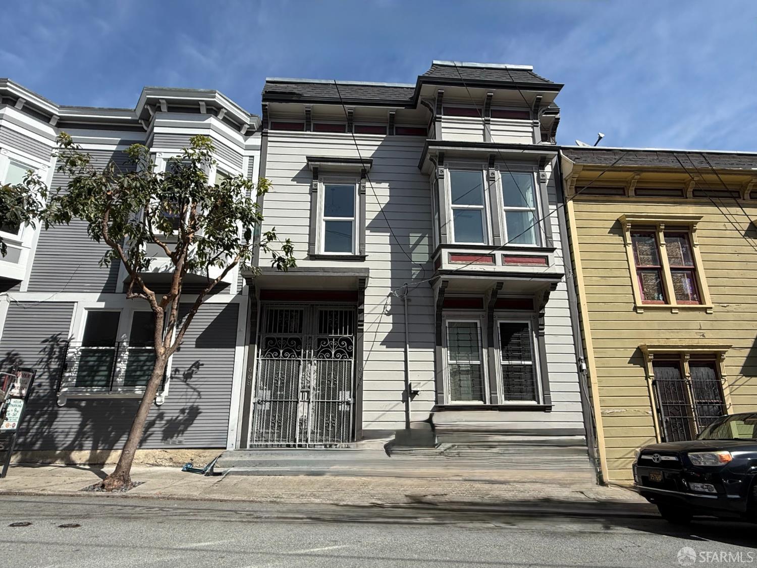 765-769 Grove Street - Photo 2