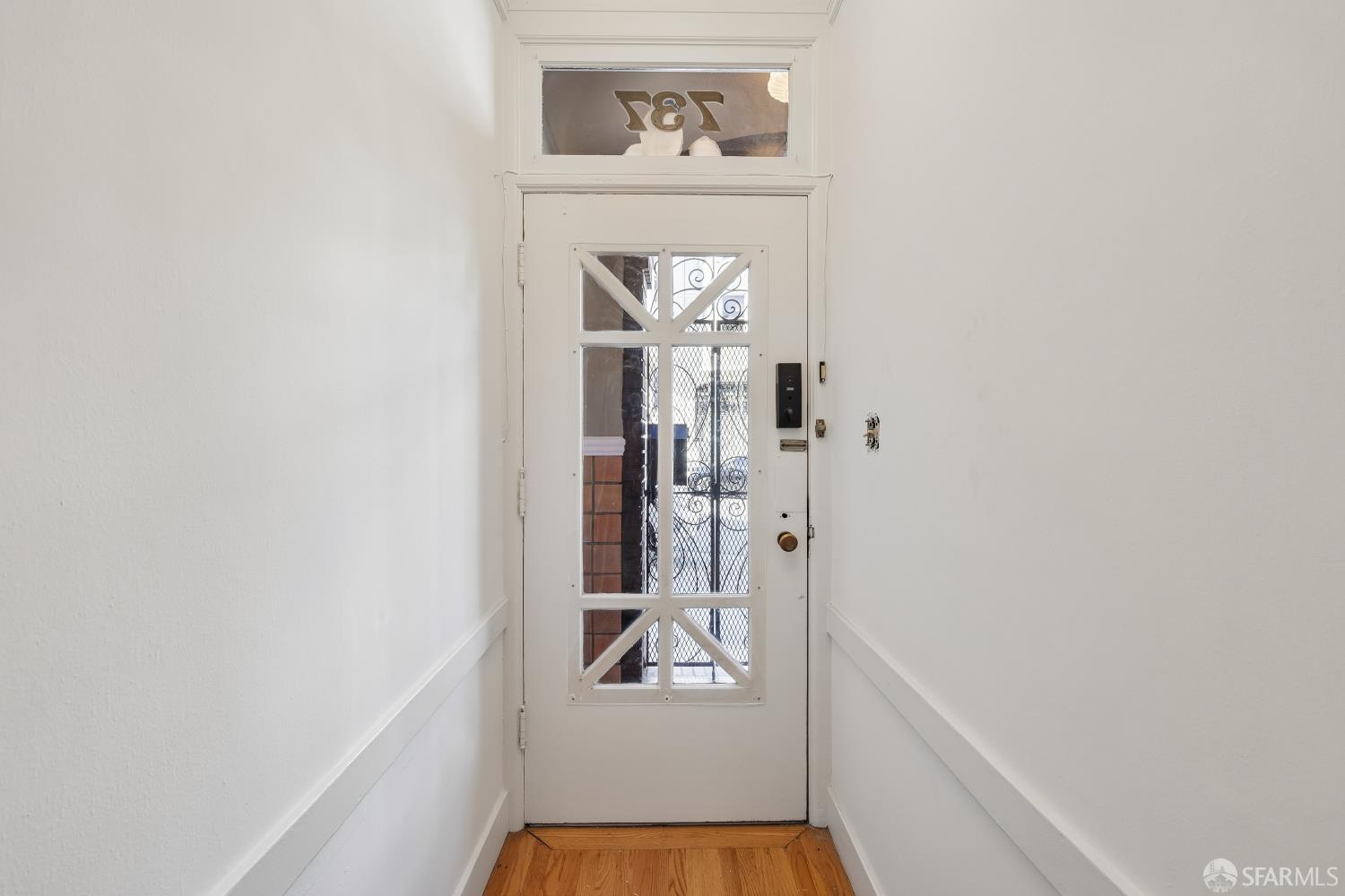 737 Union Street - Photo 4