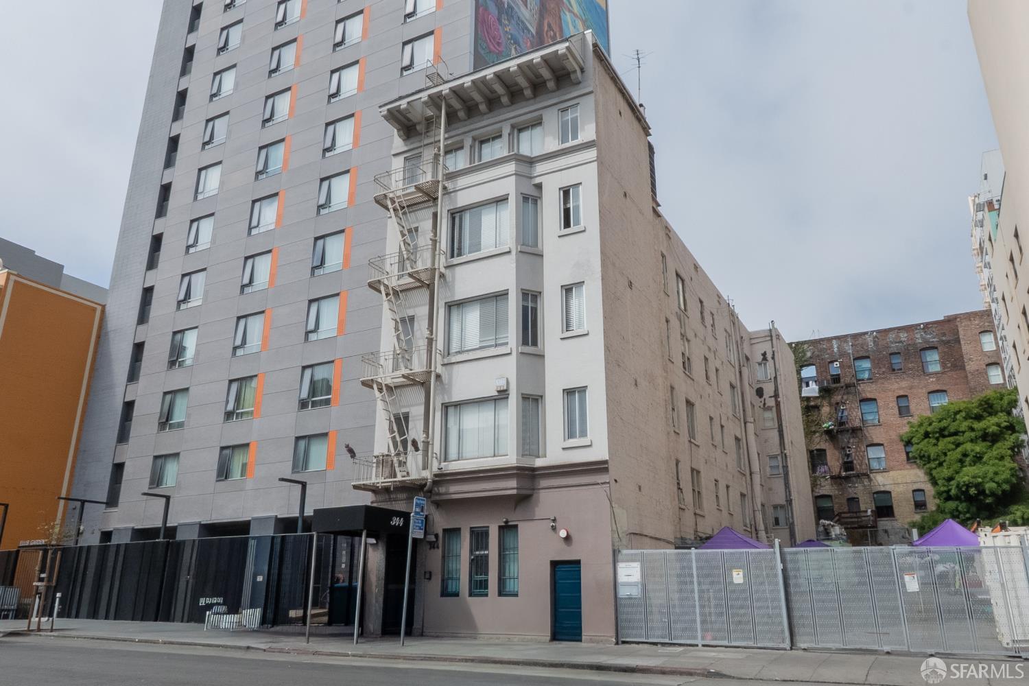 344 Ellis Street - Photo 2
