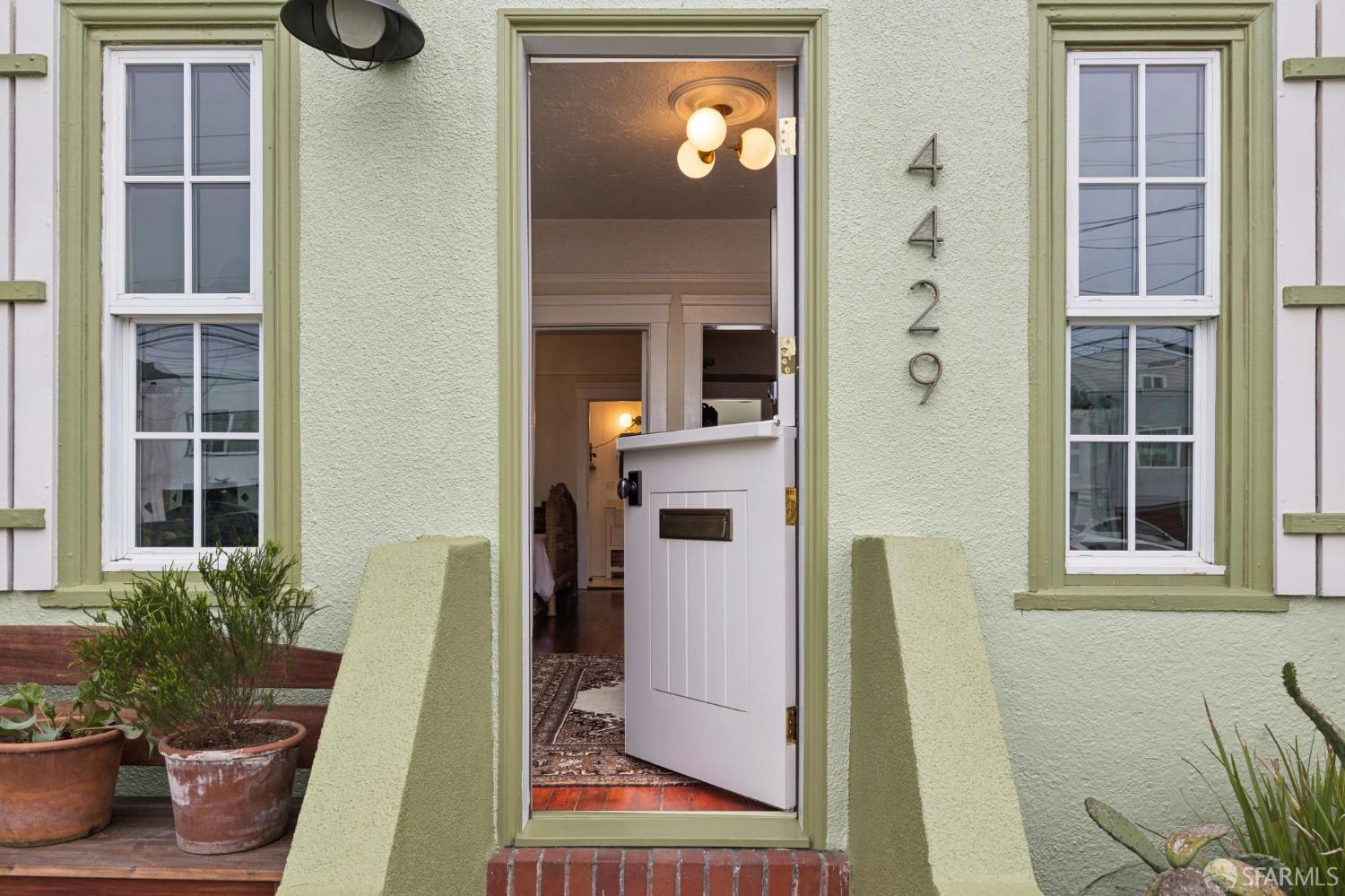 4429 Kirkham Street - Photo 4