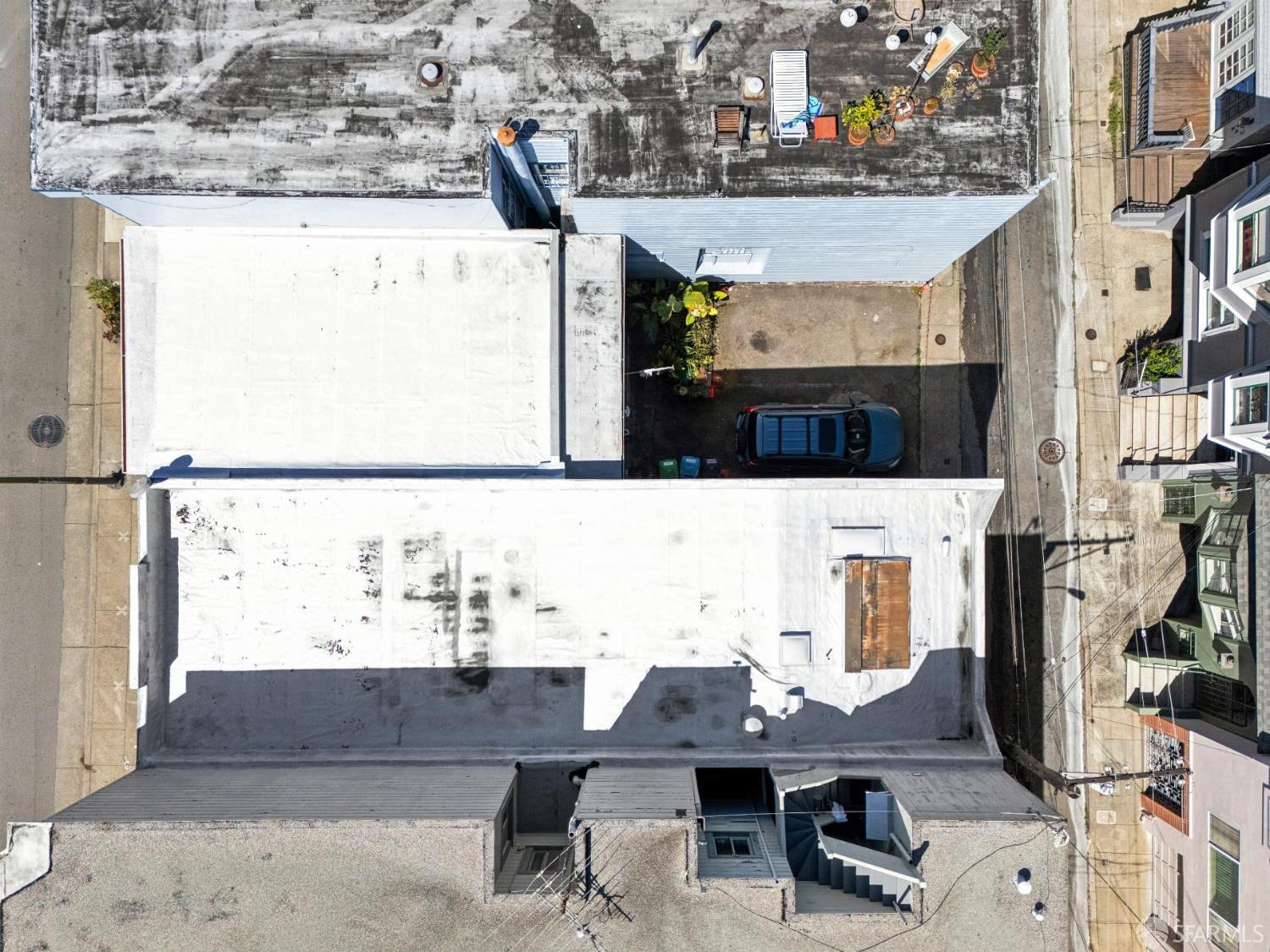 1370 Pacific Avenue - Photo 5