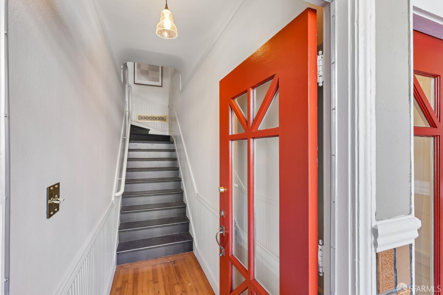 735 Union Street - Photo 3