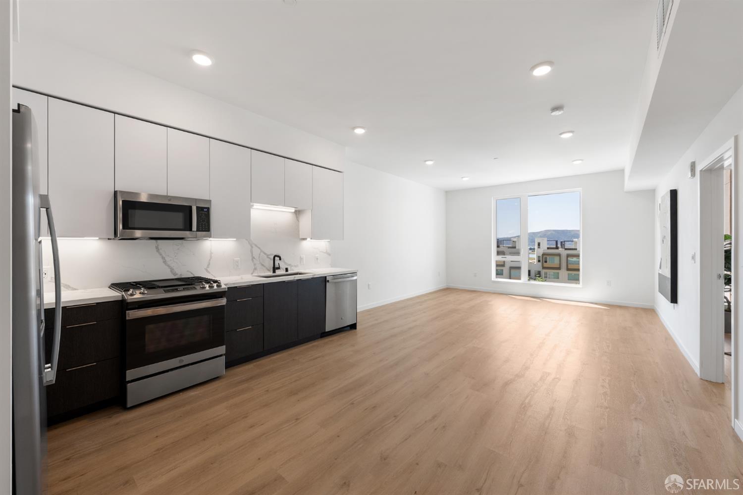 52 Kirkwood Avenue #319 - Photo 5