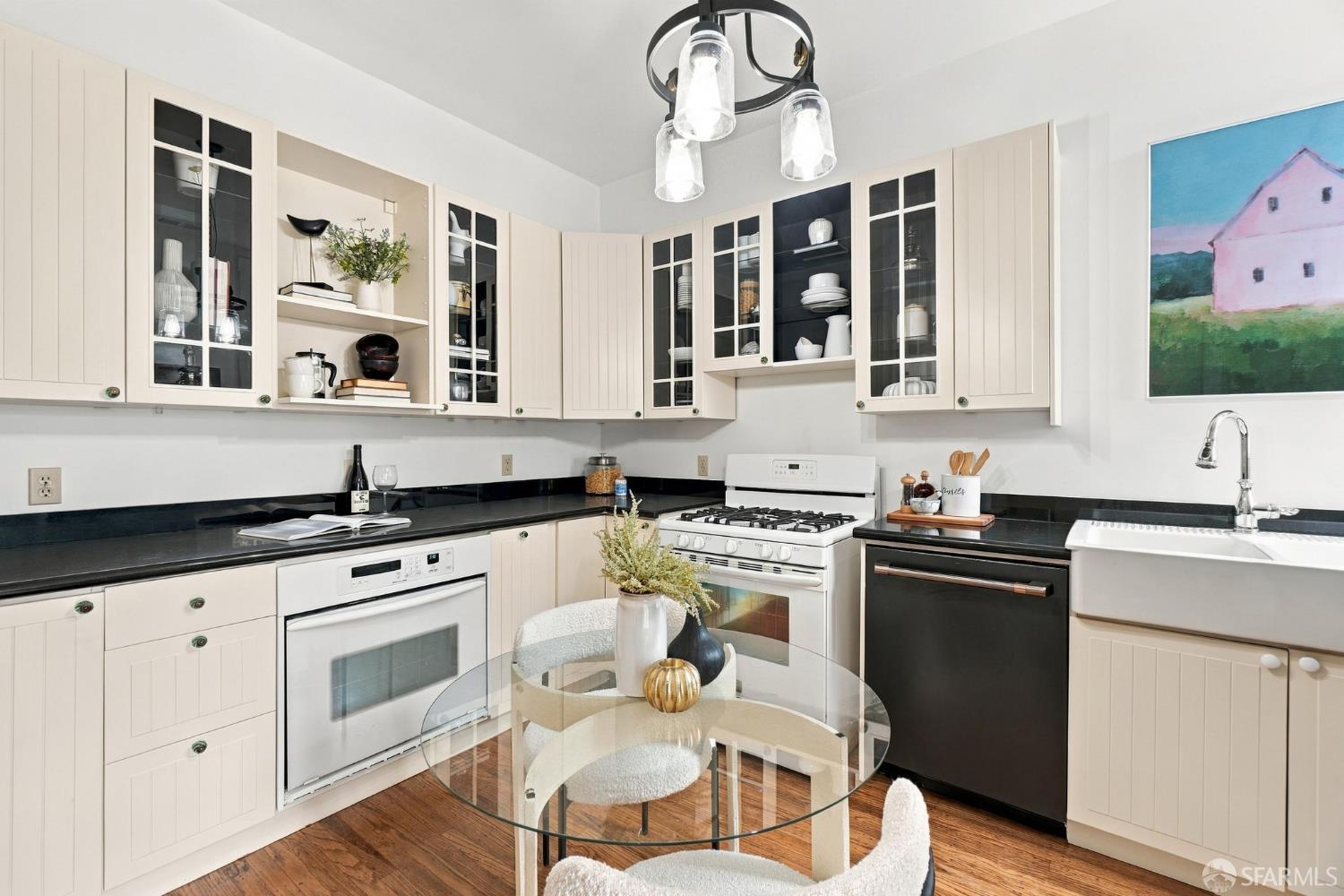 1531 9th Avenue - Photo 5