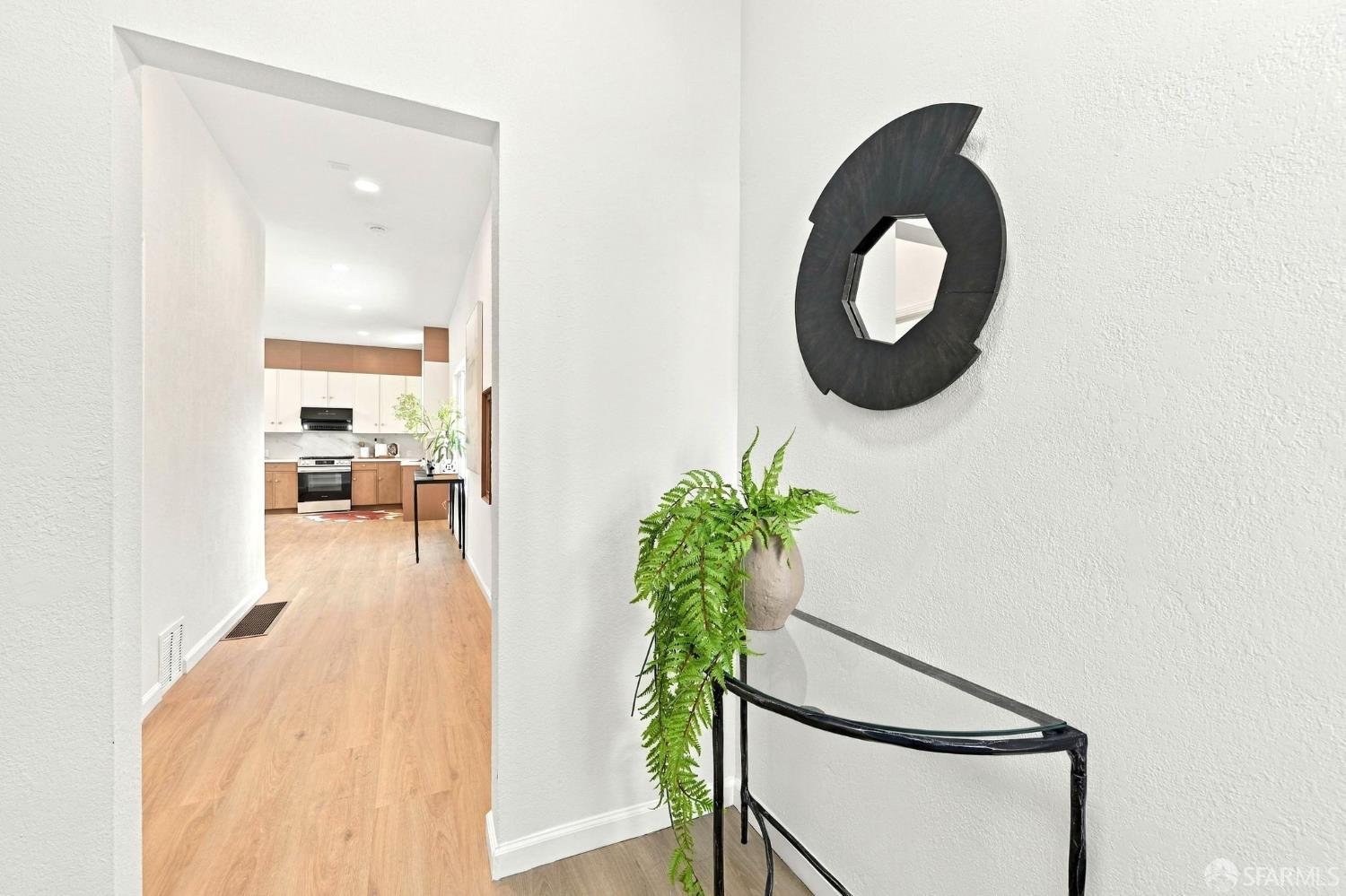 137 Arleta Avenue - Photo 5