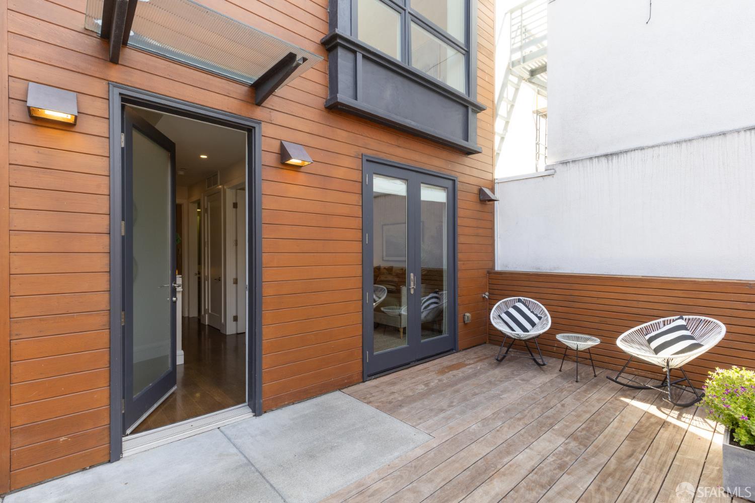 1269 Lombard Street #B - Photo 3