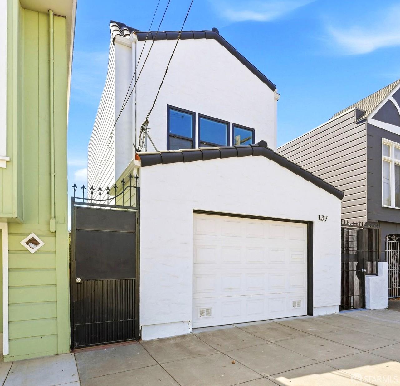 137 Arleta Avenue - Main photo
