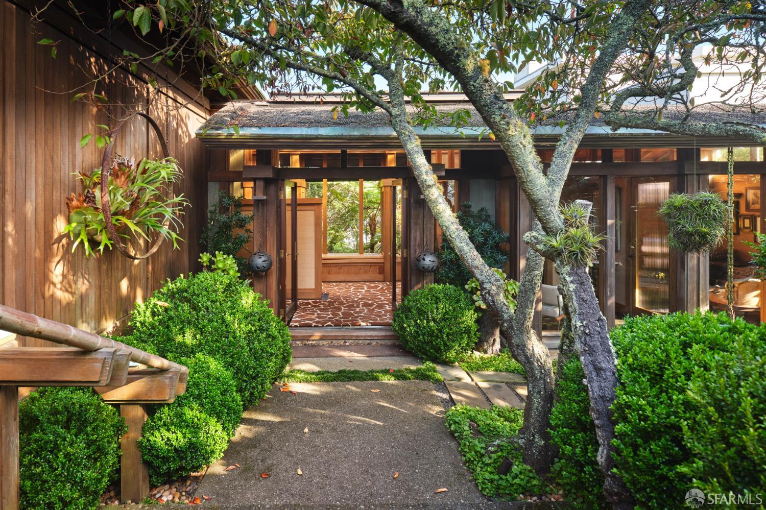 176 Palo Alto Avenue - Main photo