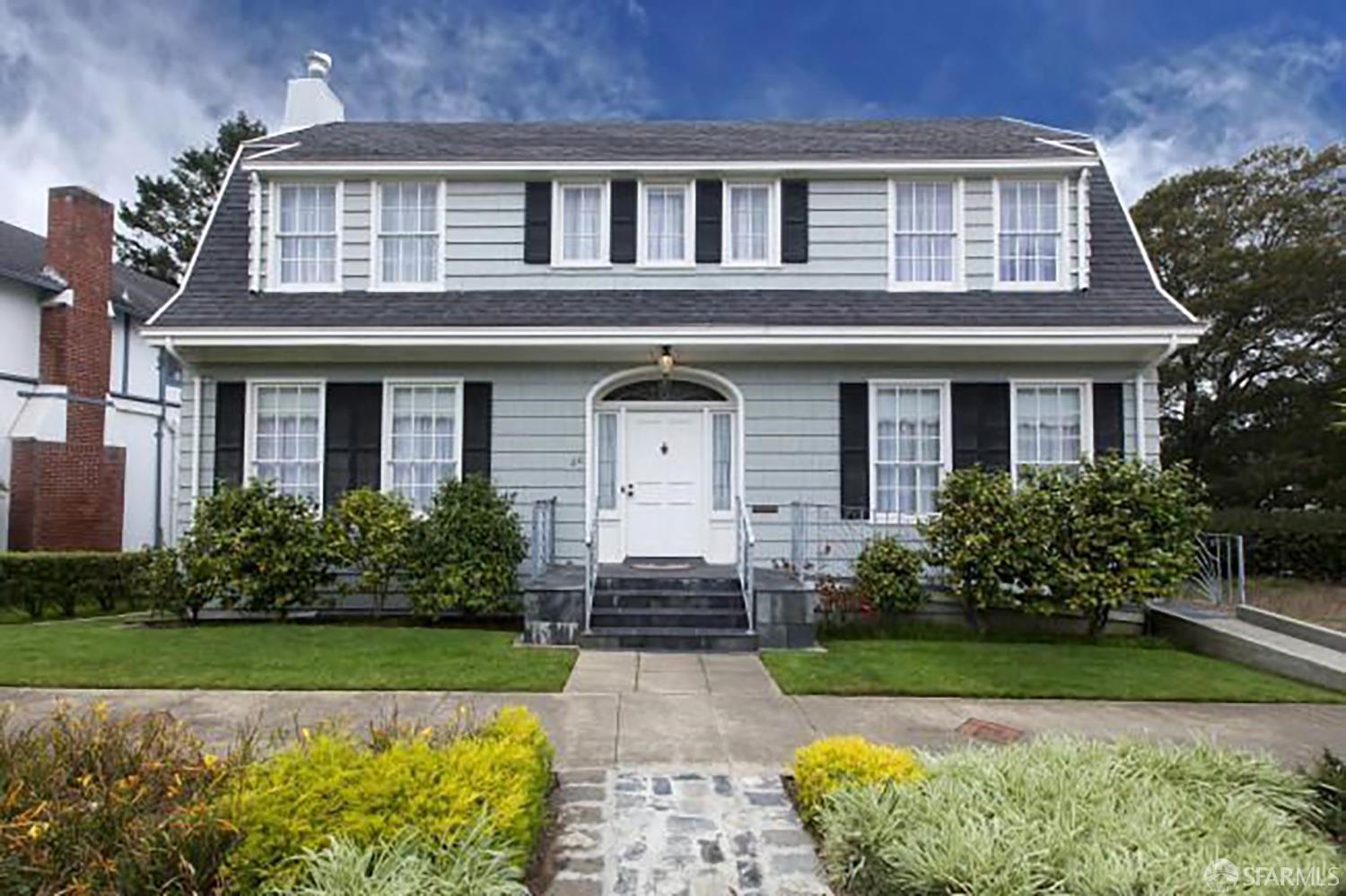 20 San Lorenzo Way - Main photo