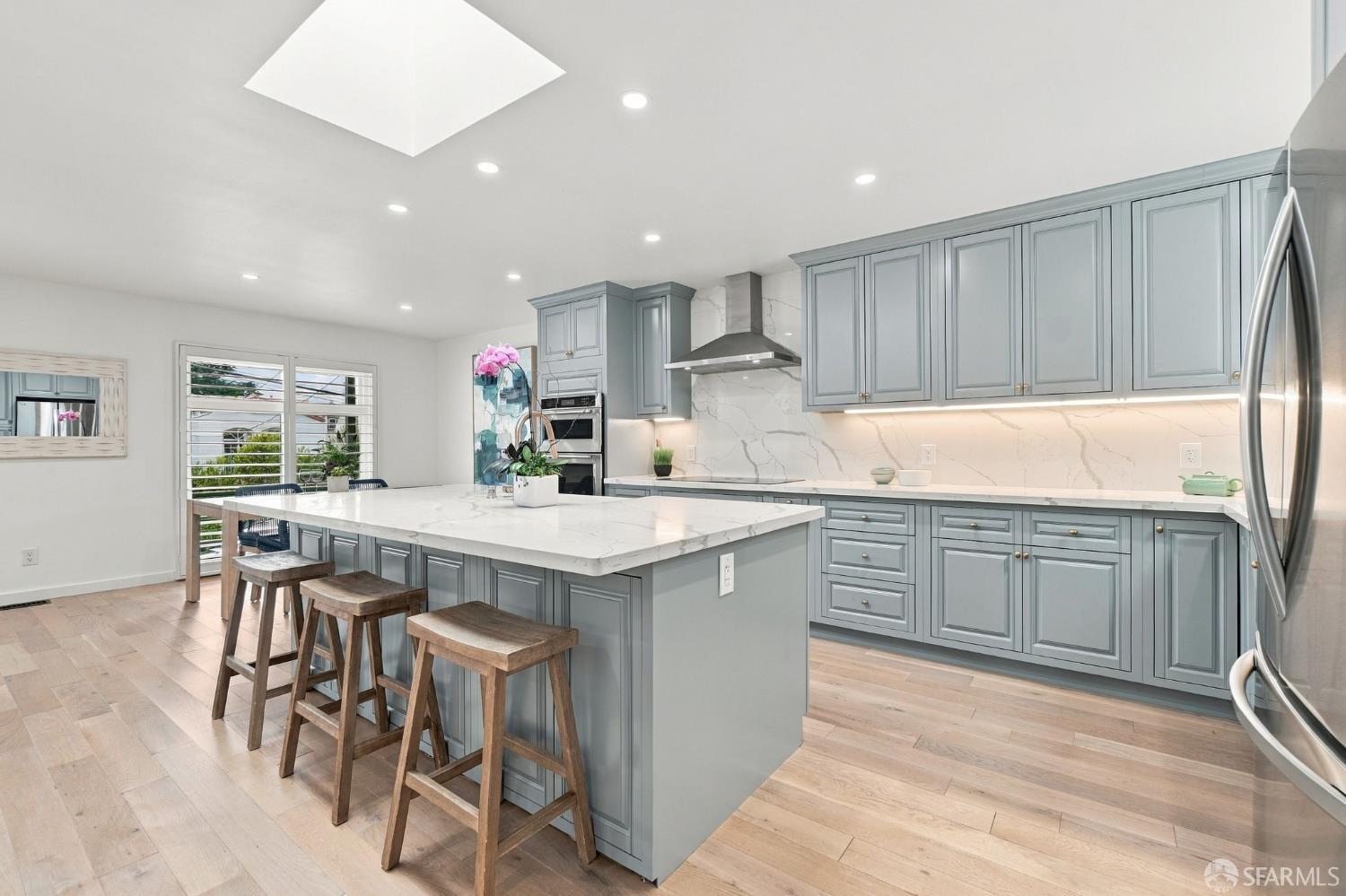 1670 31st Avenue - Photo 5