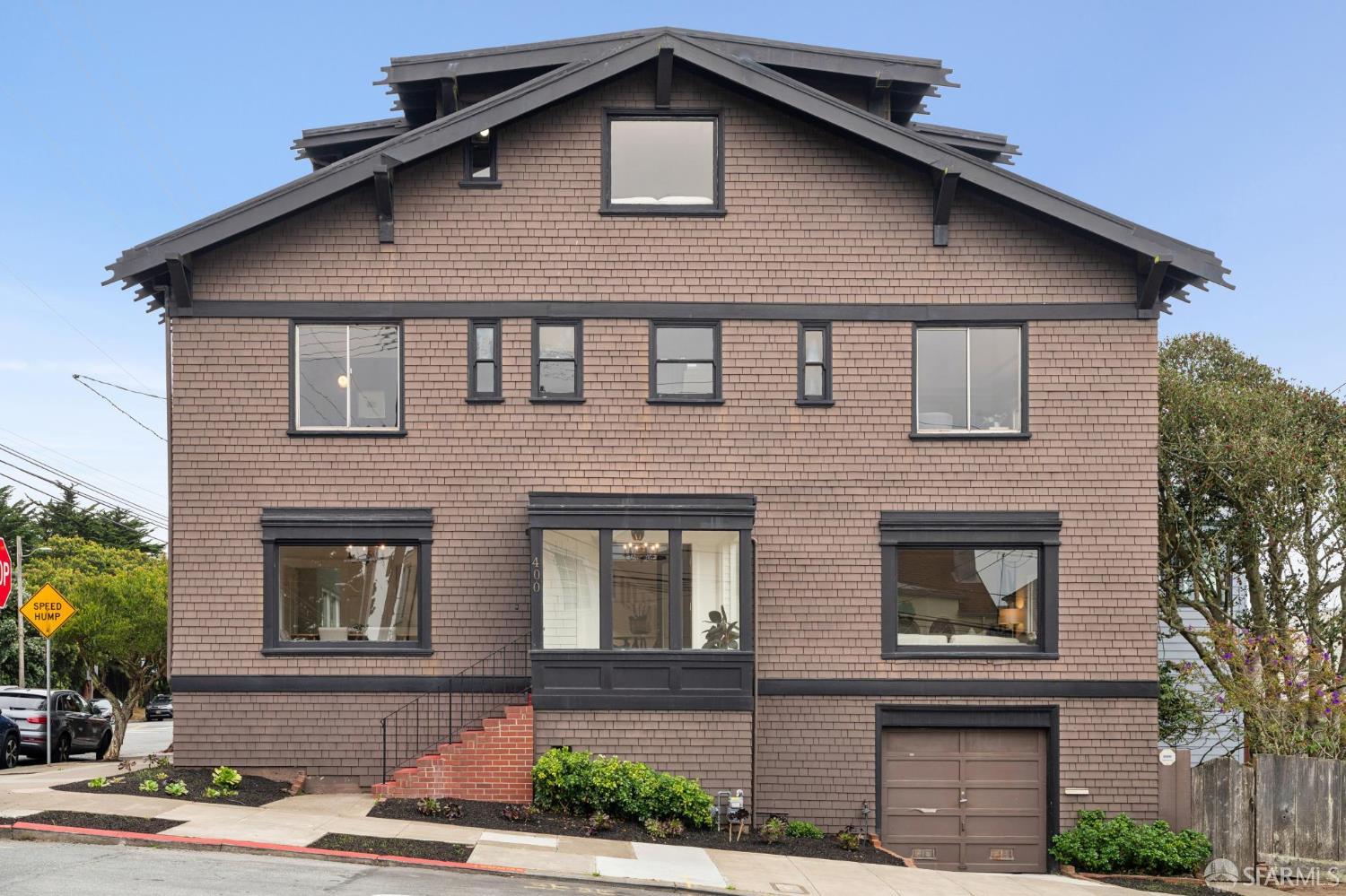 400 40th Avenue - Main photo