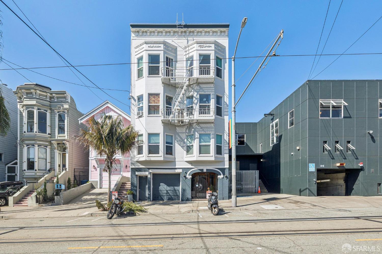 334 Noe Street - Main photo