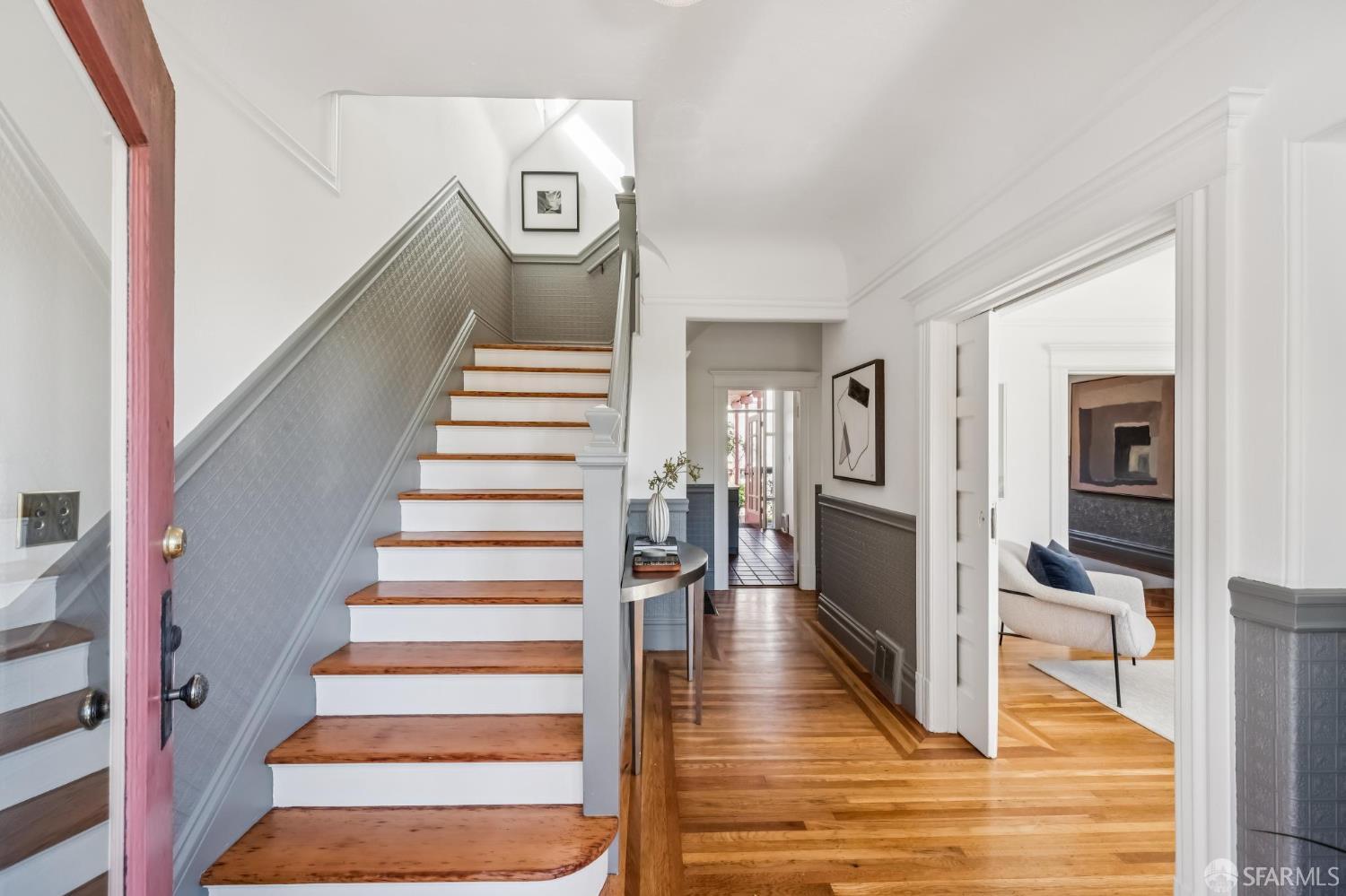 1012 14th Street - Photo 2