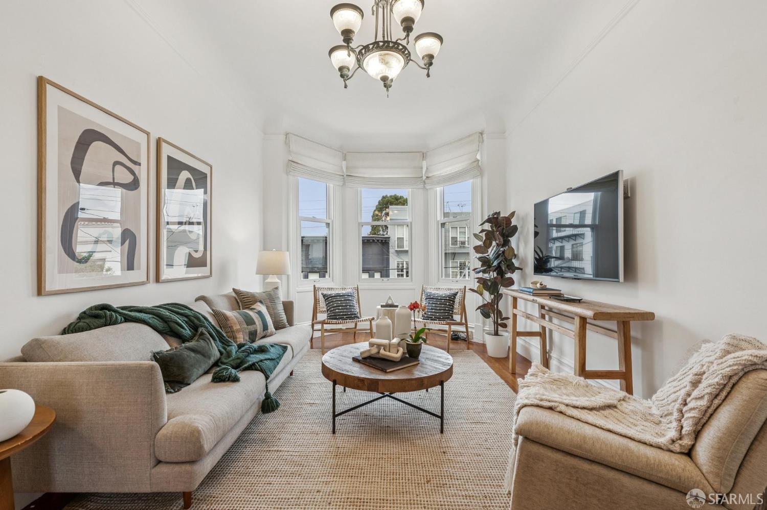 3126 Laguna Street - Main photo