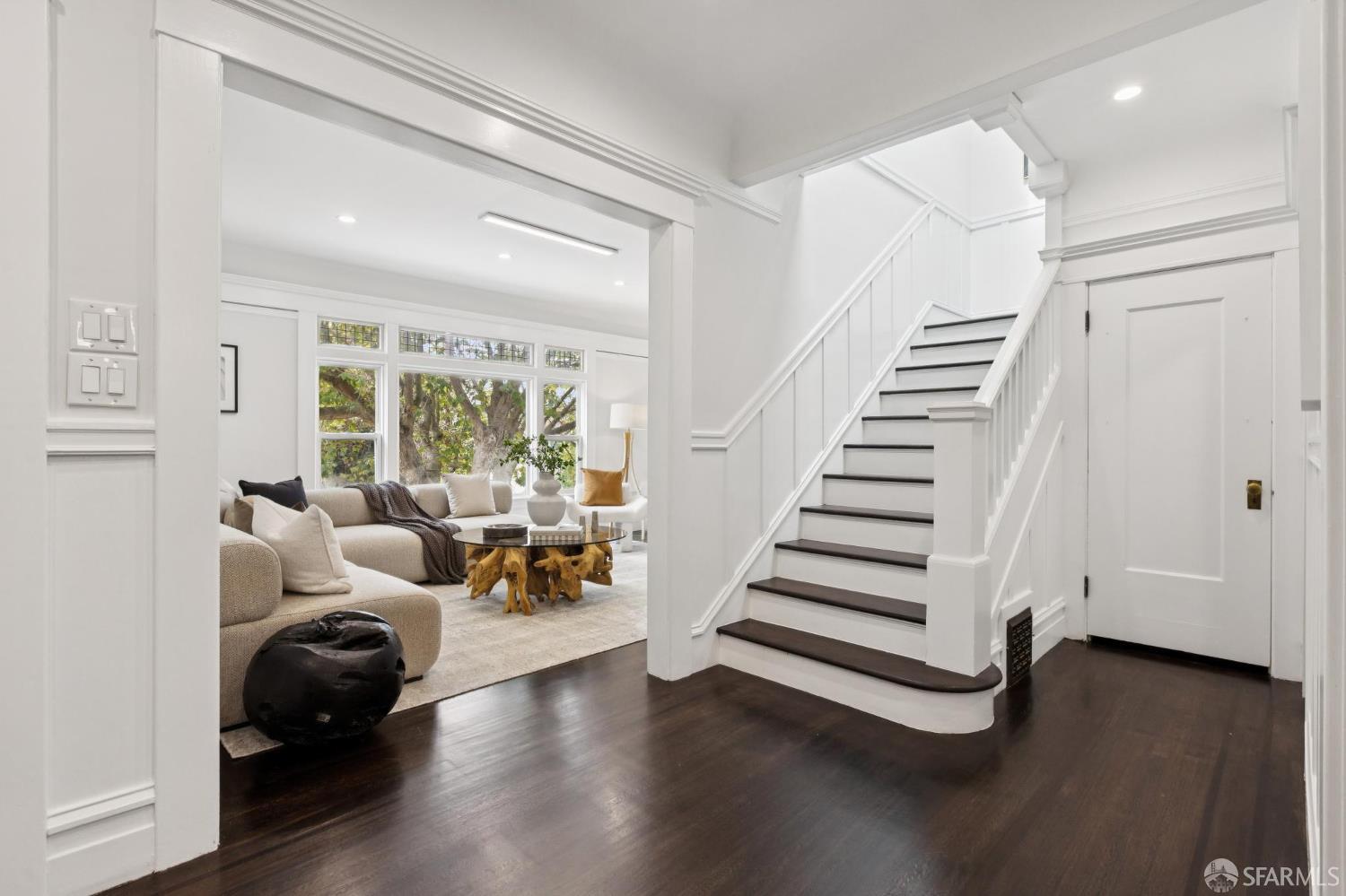 1002 Clayton Street - Photo 2
