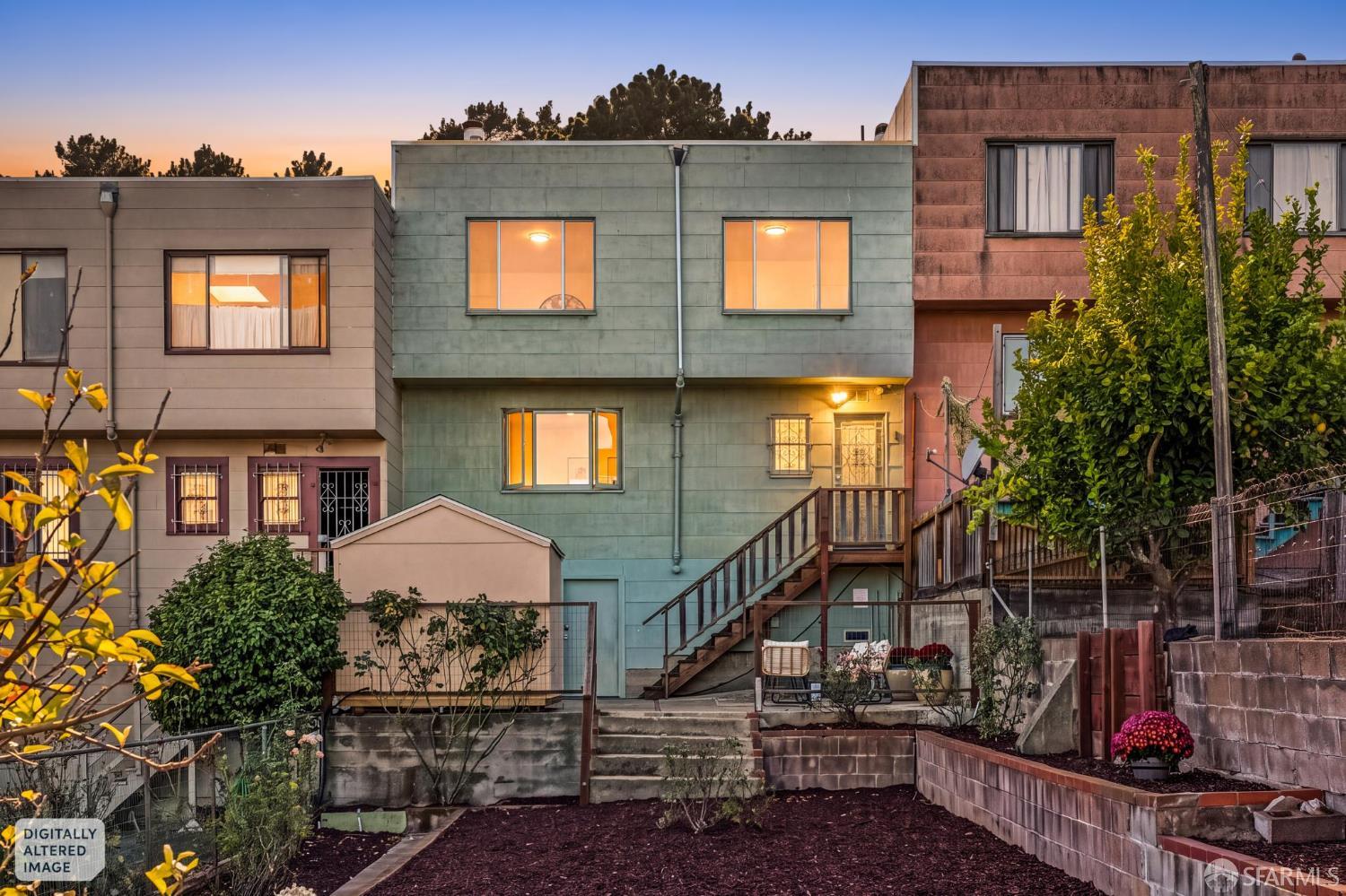 443 Harvard Street - Photo 2