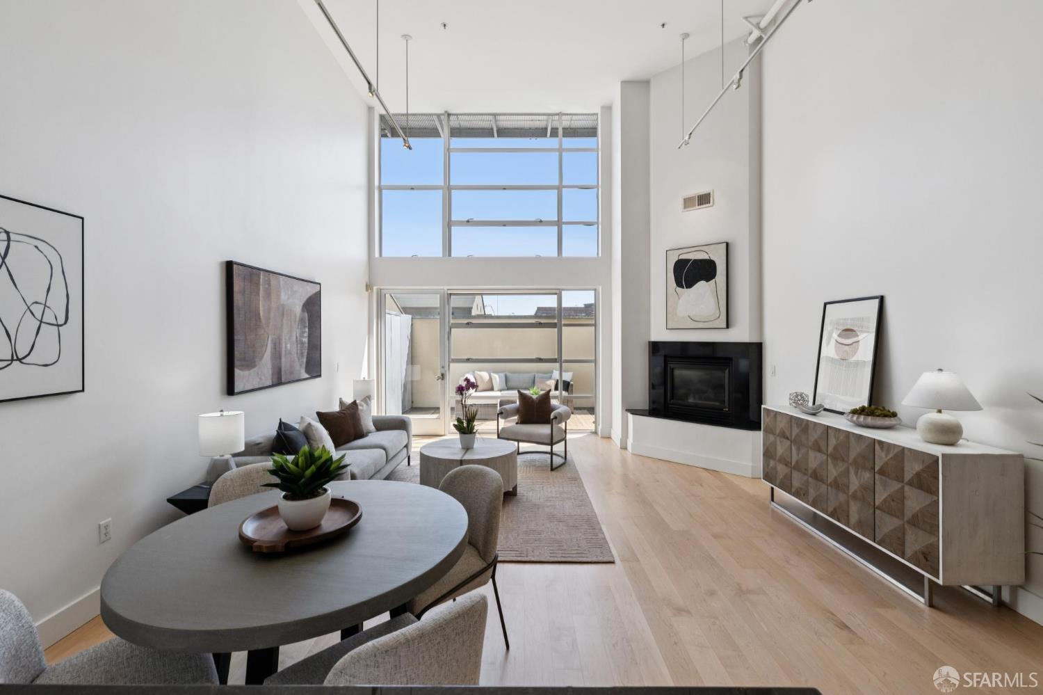 1221 Harrison Street #13 - Photo 2