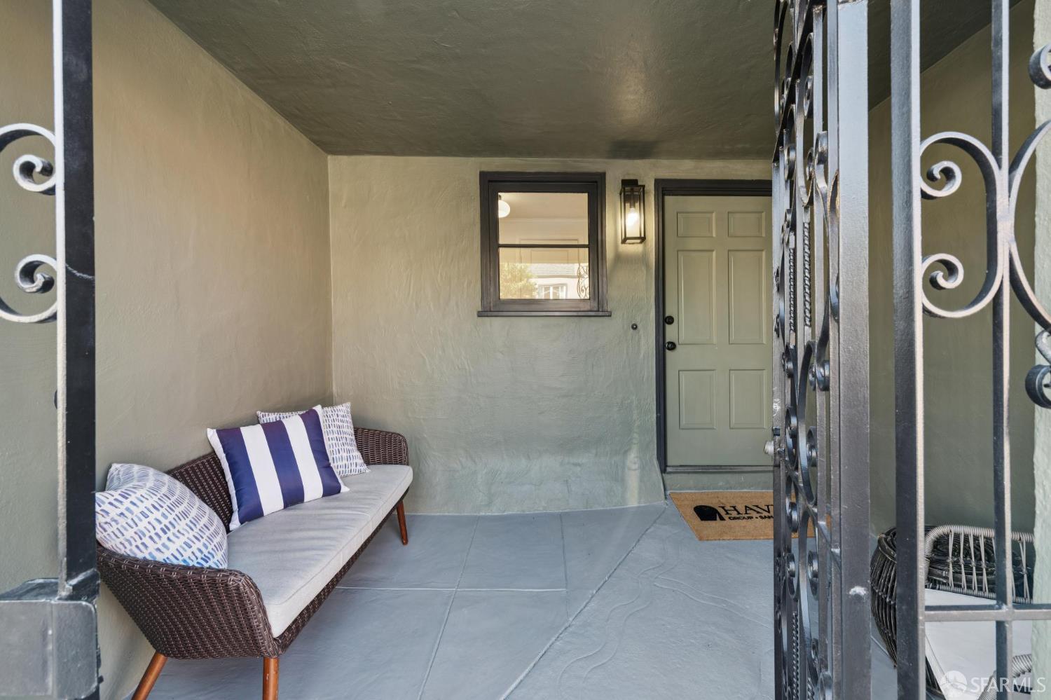 632 Ellsworth Street - Photo 3