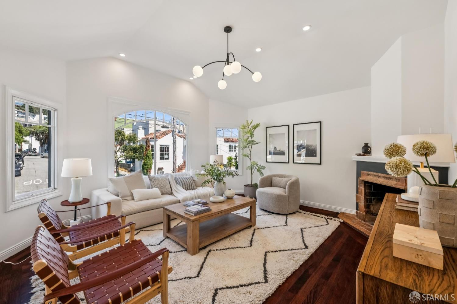 45 Deming Street - Photo 4