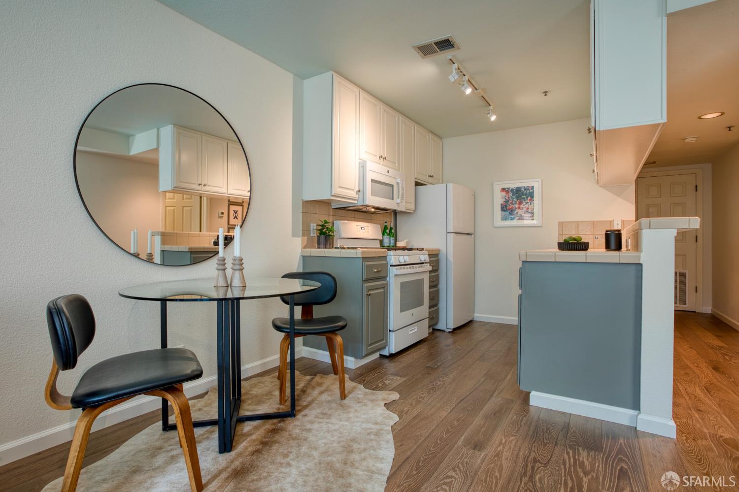 734 14th Street #2 - Photo 3