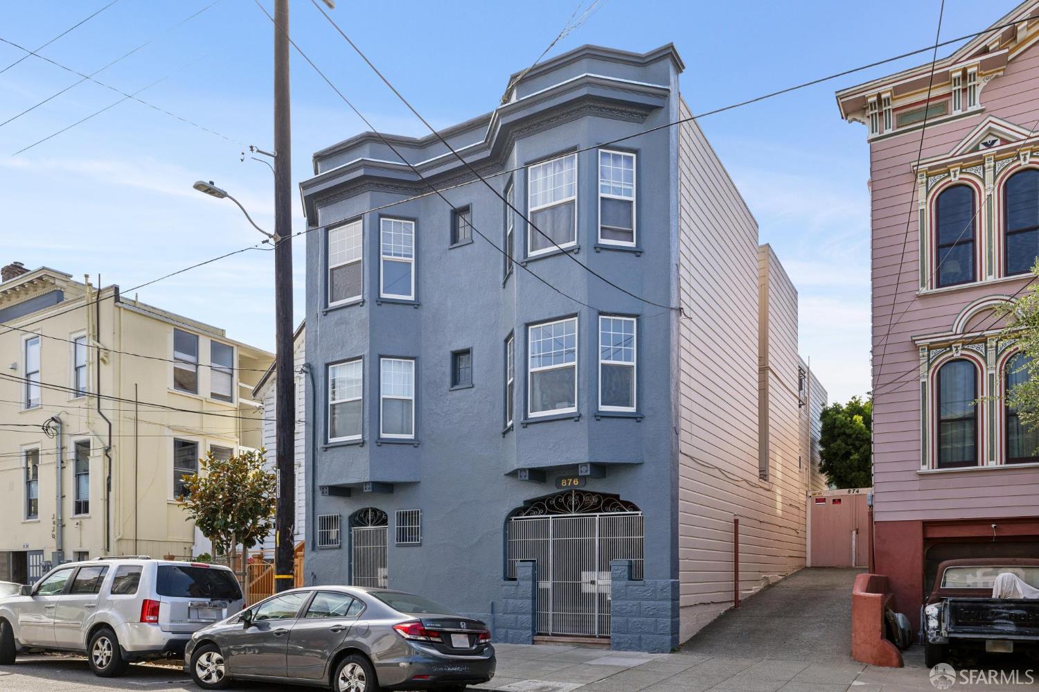 876 Treat Avenue, San Francisco
