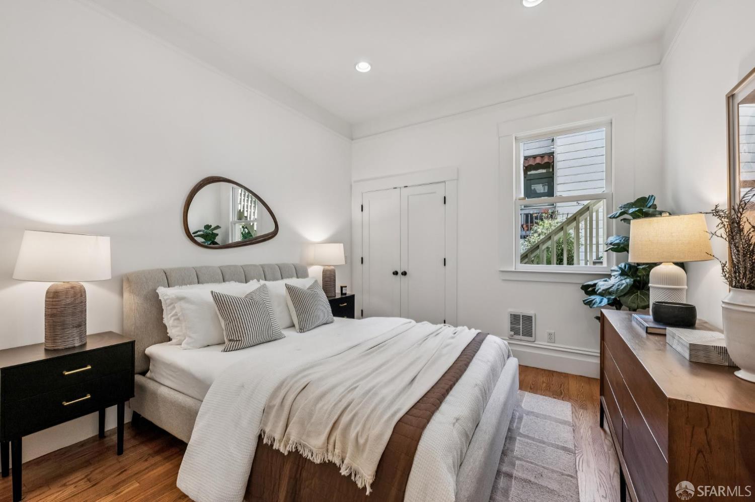 386 Noe Street #A - Photo 4