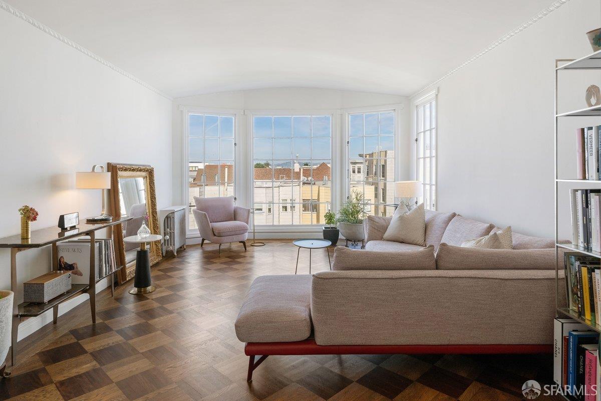 2230 Francisco Street, San Francisco