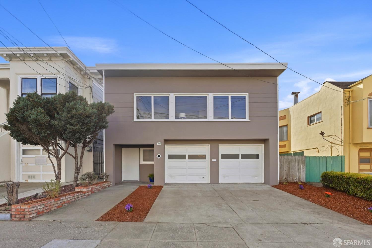 2271 46th Avenue - Photo 3