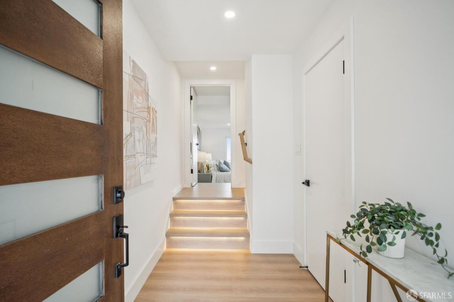 965 Brussels Street - Photo 3