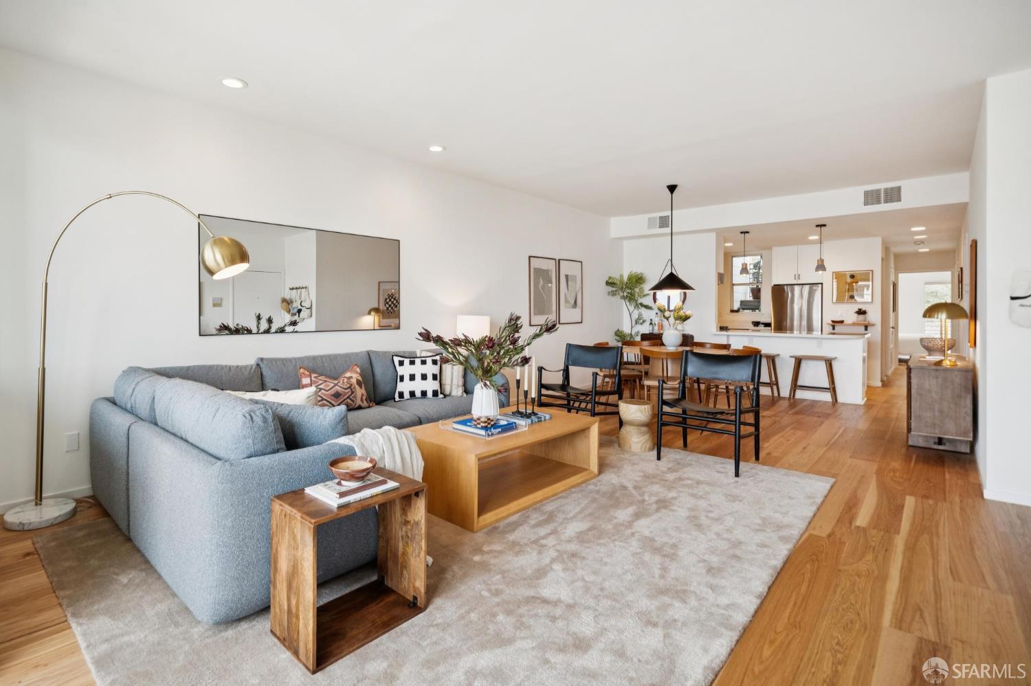 153 Divisadero Street - Photo 2