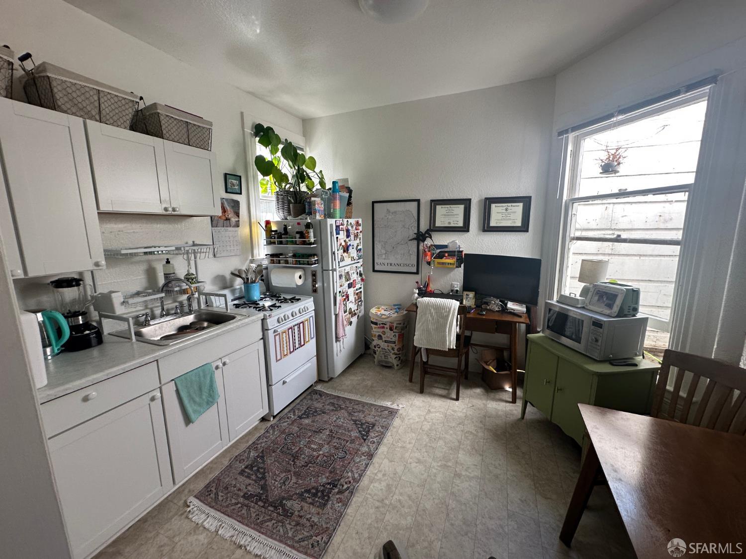 1520 California Street - Photo 3