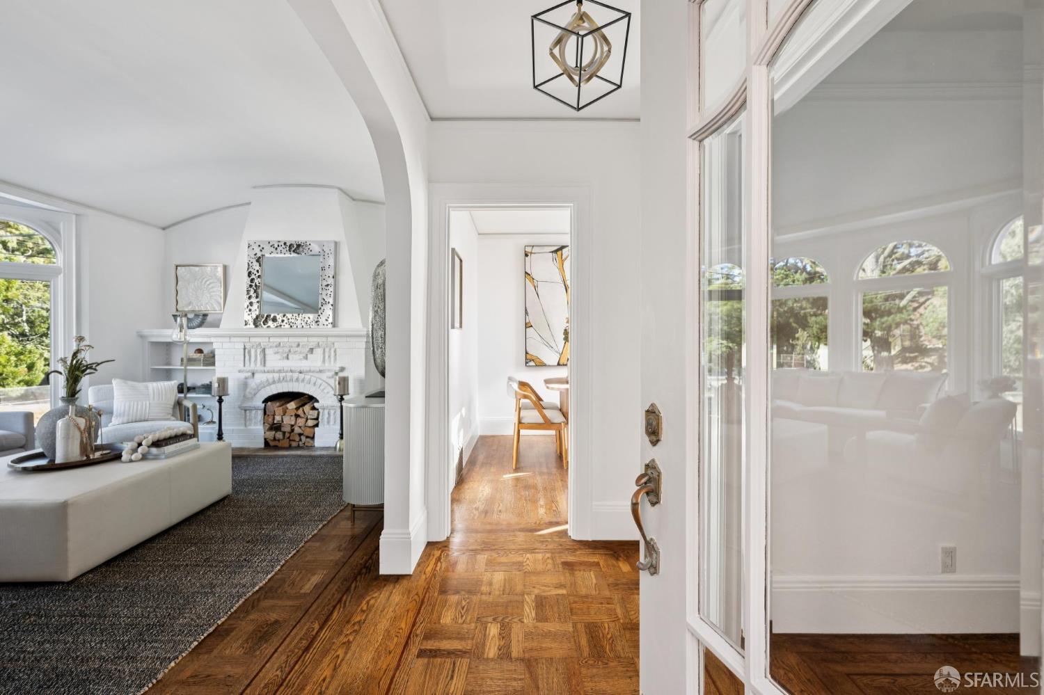2223 14th Avenue - Photo 4