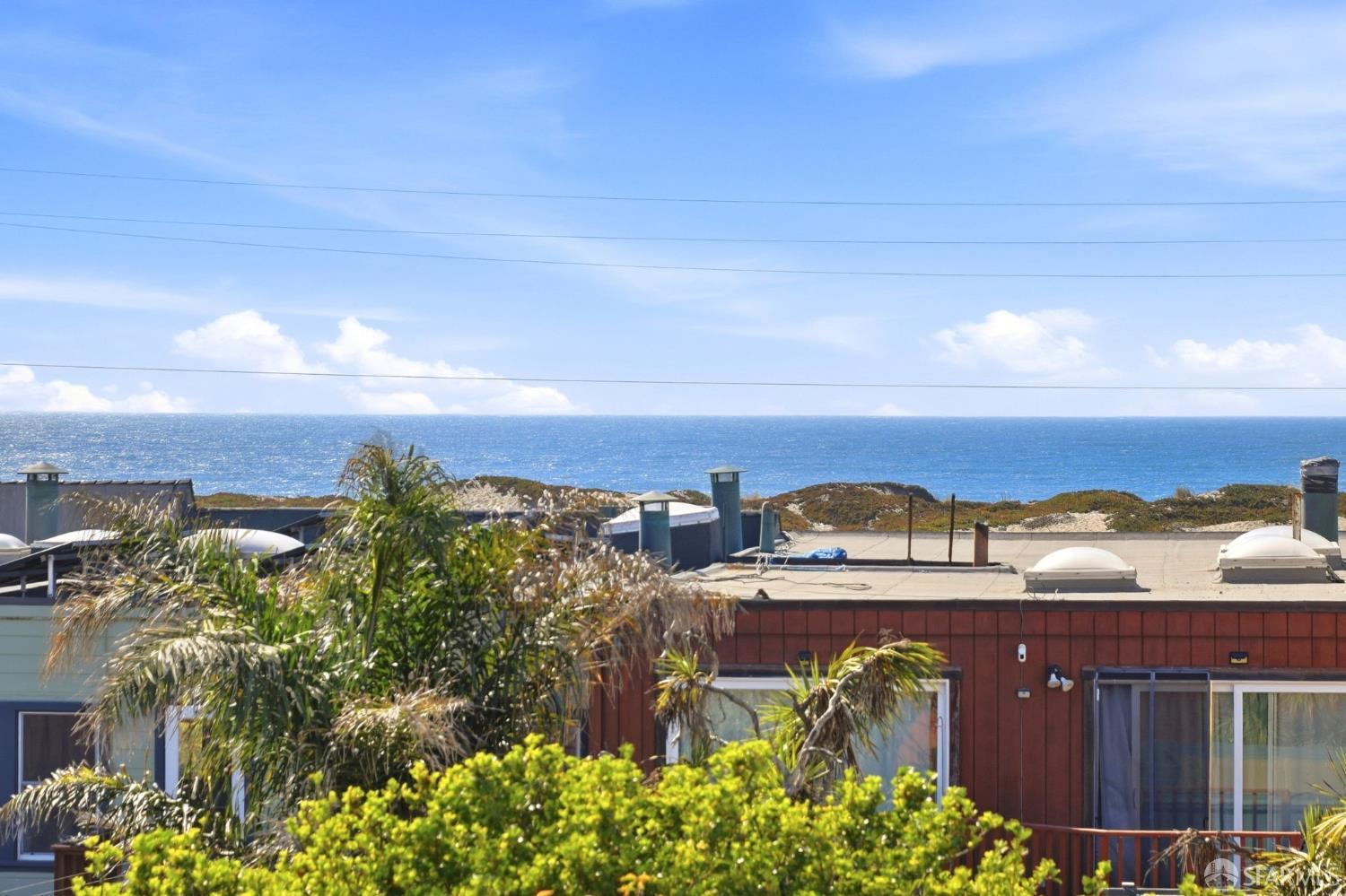 2335 47th Avenue - Photo 3