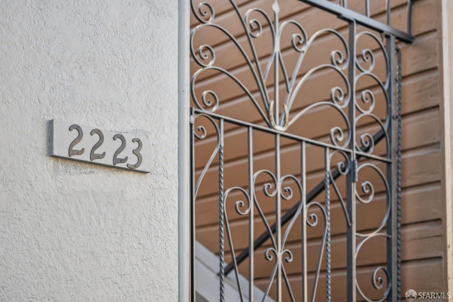 2223 14th Avenue - Photo 3