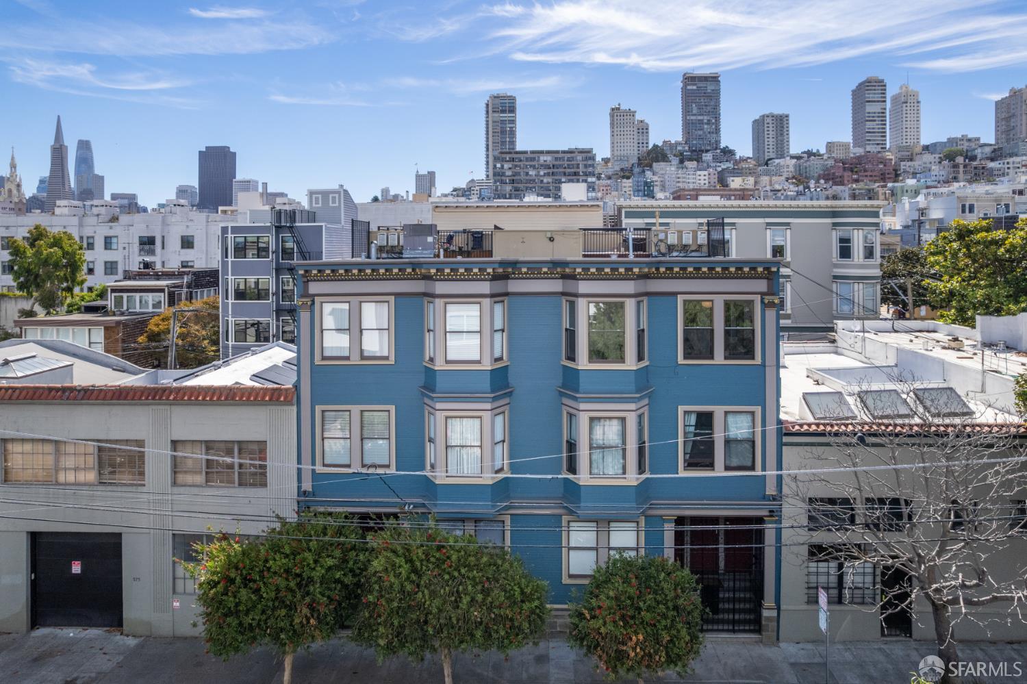 591 Francisco Street - Main photo