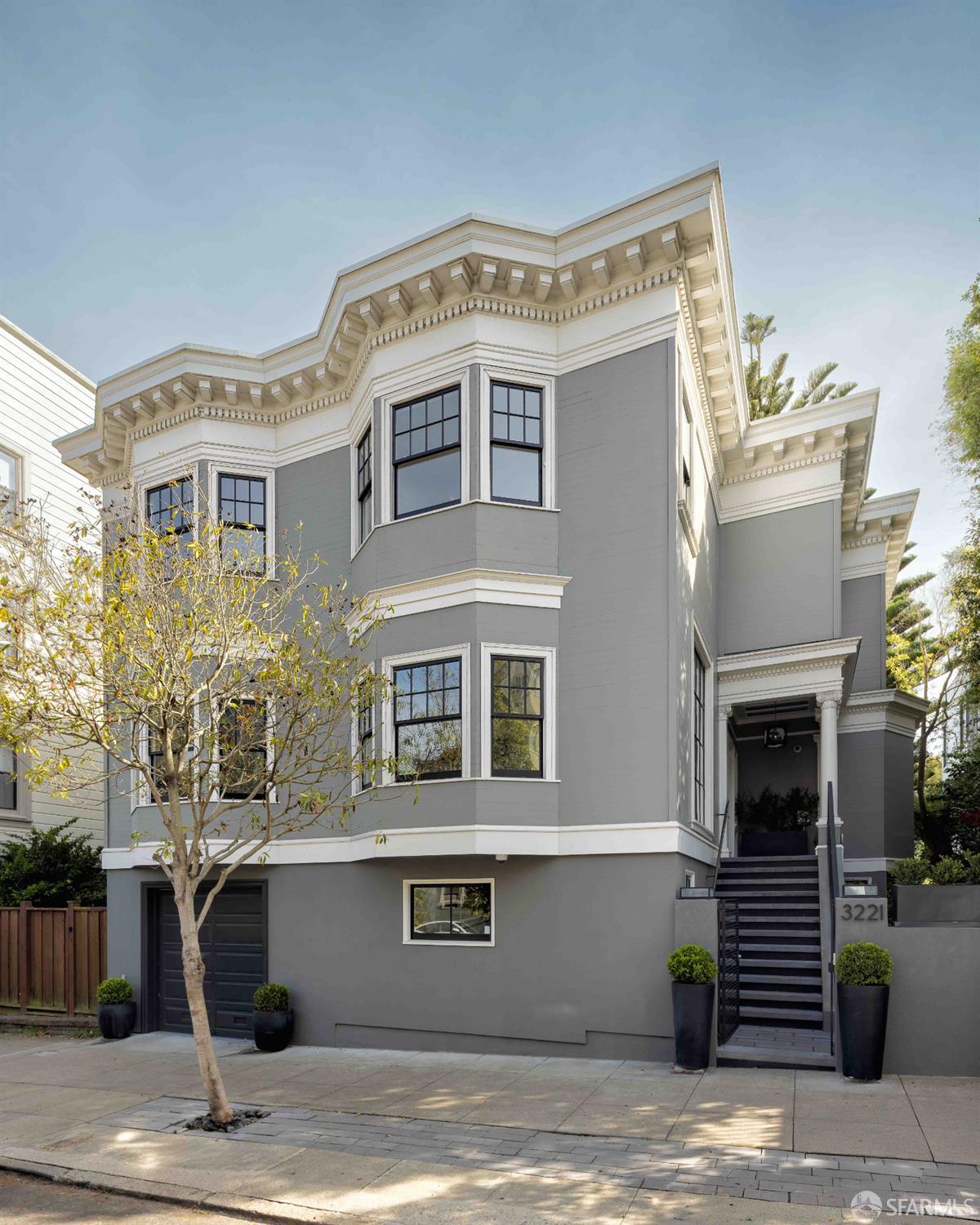 3221 Washington Street - Main photo
