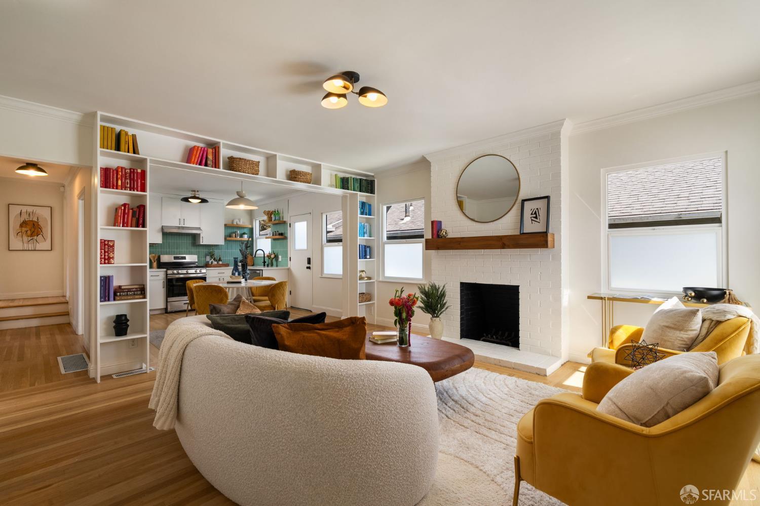 892 Duncan Street - Photo 3