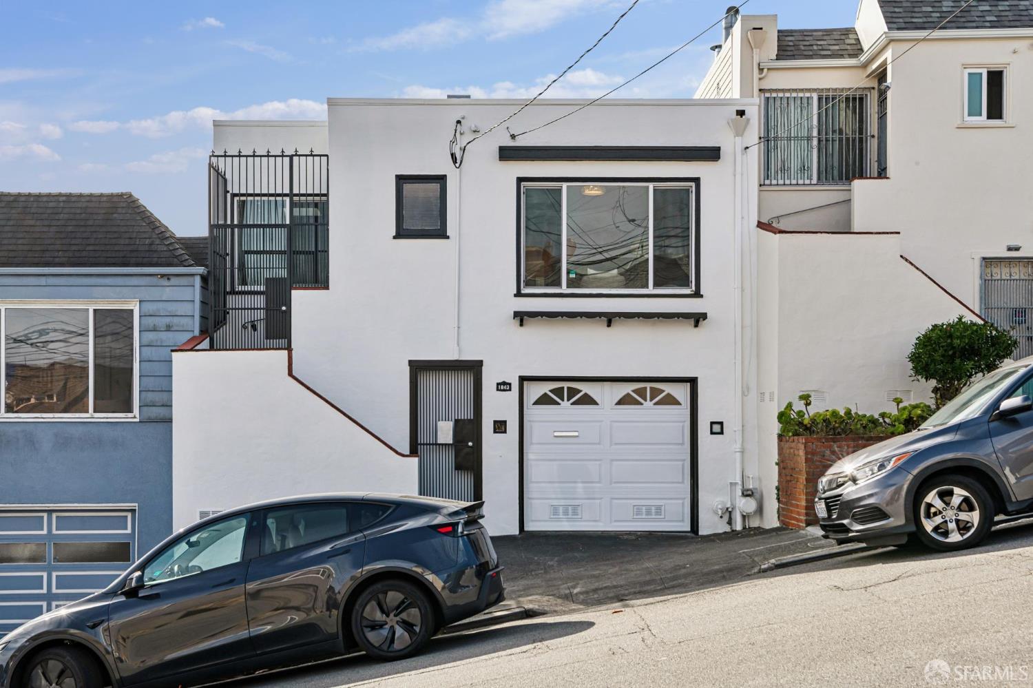 1843 Felton Street - Photo 2