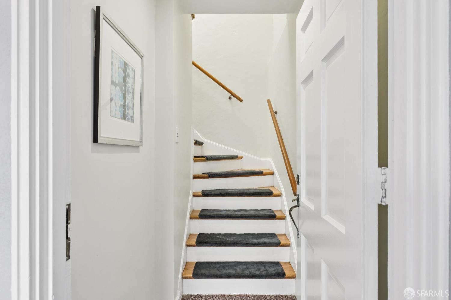 2154 41st Avenue - Photo 2