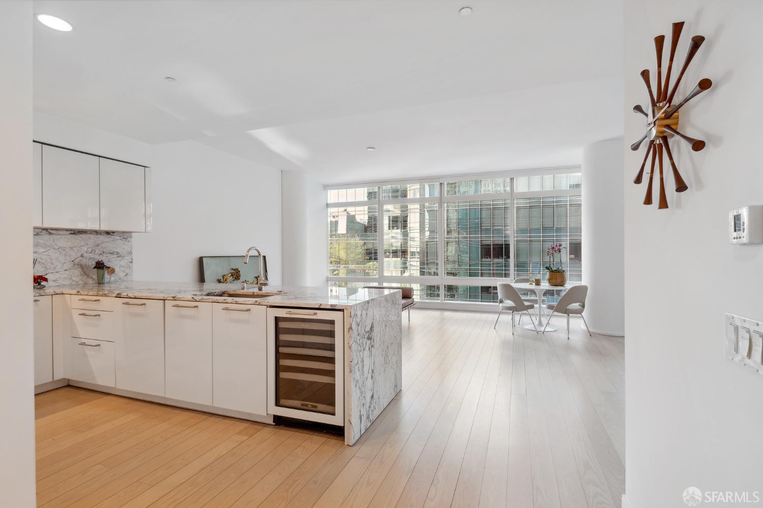 301 Mission Street #806 - Main photo