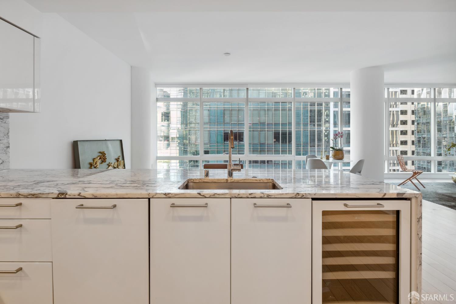 301 Mission Street #806 - Photo 5